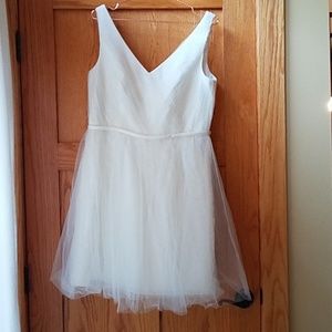 Vera Wang White Ivory Tulle Lace dress